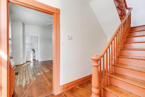 430 South Pine St 2 Beds Apartment for Rent