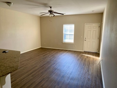 1410 Marigold 2 Beds Apartment for Rent