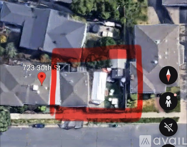 A red marker indicates a location on a map at 723 30th St.