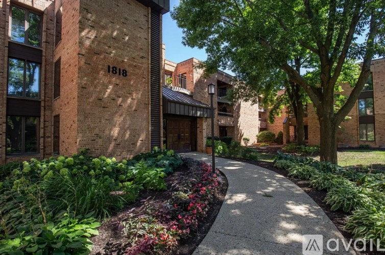 A brick building with the number 1818 on it.