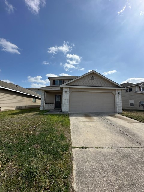 25346 Colt River 3 Beds Apartment for Rent