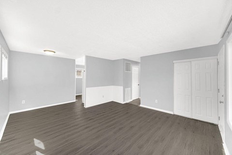 5035 West 9Th Avenue 3 Beds Apartment for Rent