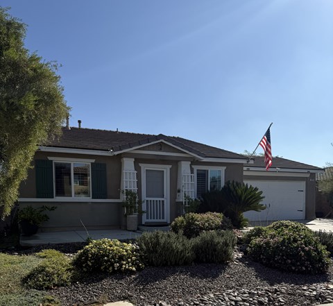 31816 Whitfield Street 2 Beds Apartment for Rent