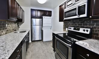 9150 Parkland Rd 1-2 Beds Apartment for Rent