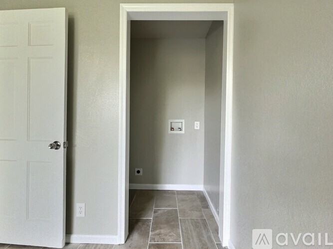 6120 S Madison Pl 2 Beds Apartment for Rent - Photo gallery 1