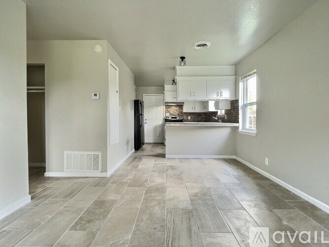 6120 S Madison Pl 2 Beds Apartment for Rent - Photo gallery 2