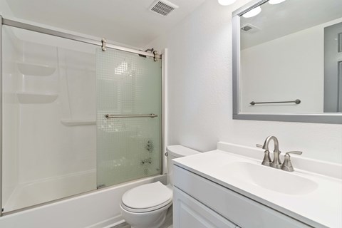 B201 2 Beds House for Rent - Photo Gallery 10