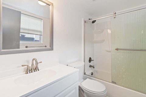 B201 2 Beds House for Rent - Photo Gallery 4