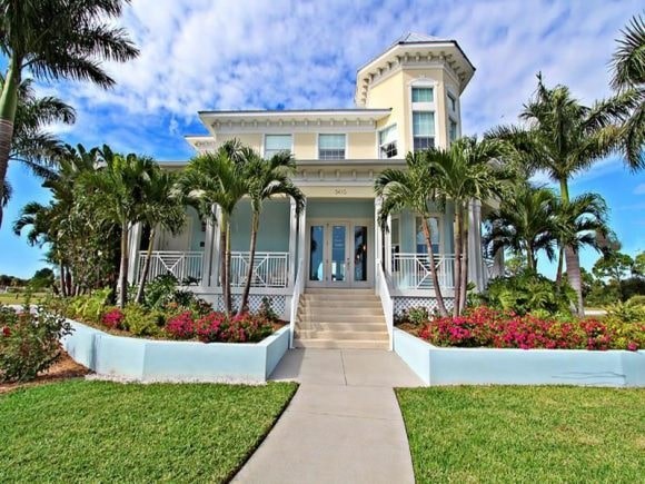 3426 79th Street Cir W. #303 3 Beds House for Rent - Photo Gallery 5