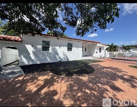 8900 Northwest 33Rd Avenue 4 Beds Apartment for Rent