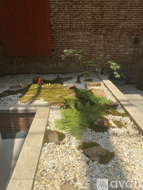 417 South Main Street 1 Bed Condo for Rent - Photo Gallery 2