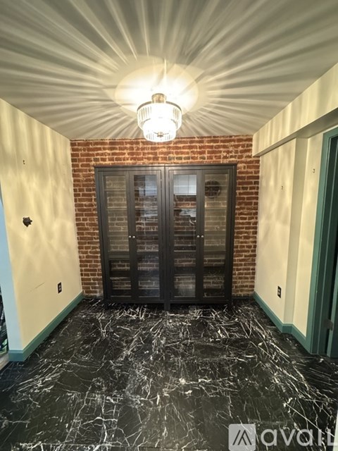 417 South Main Street 1 Bed Condo for Rent - Photo Gallery 7