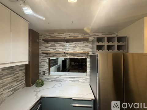 417 South Main Street 1 Bed Condo for Rent - Photo Gallery 10