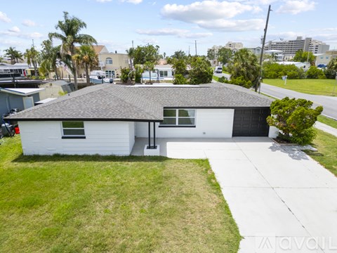 13715 Maria Drive 4 Beds Apartment for Rent