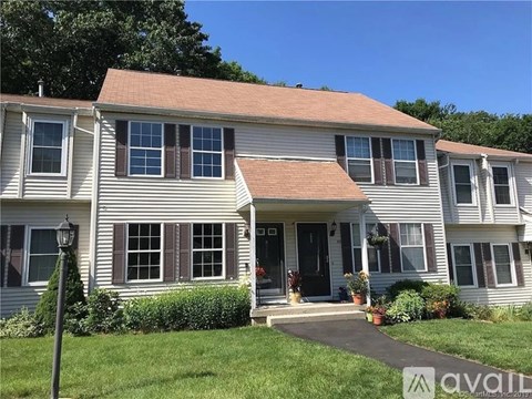 241 Branford Road 2 Beds Apartment for Rent