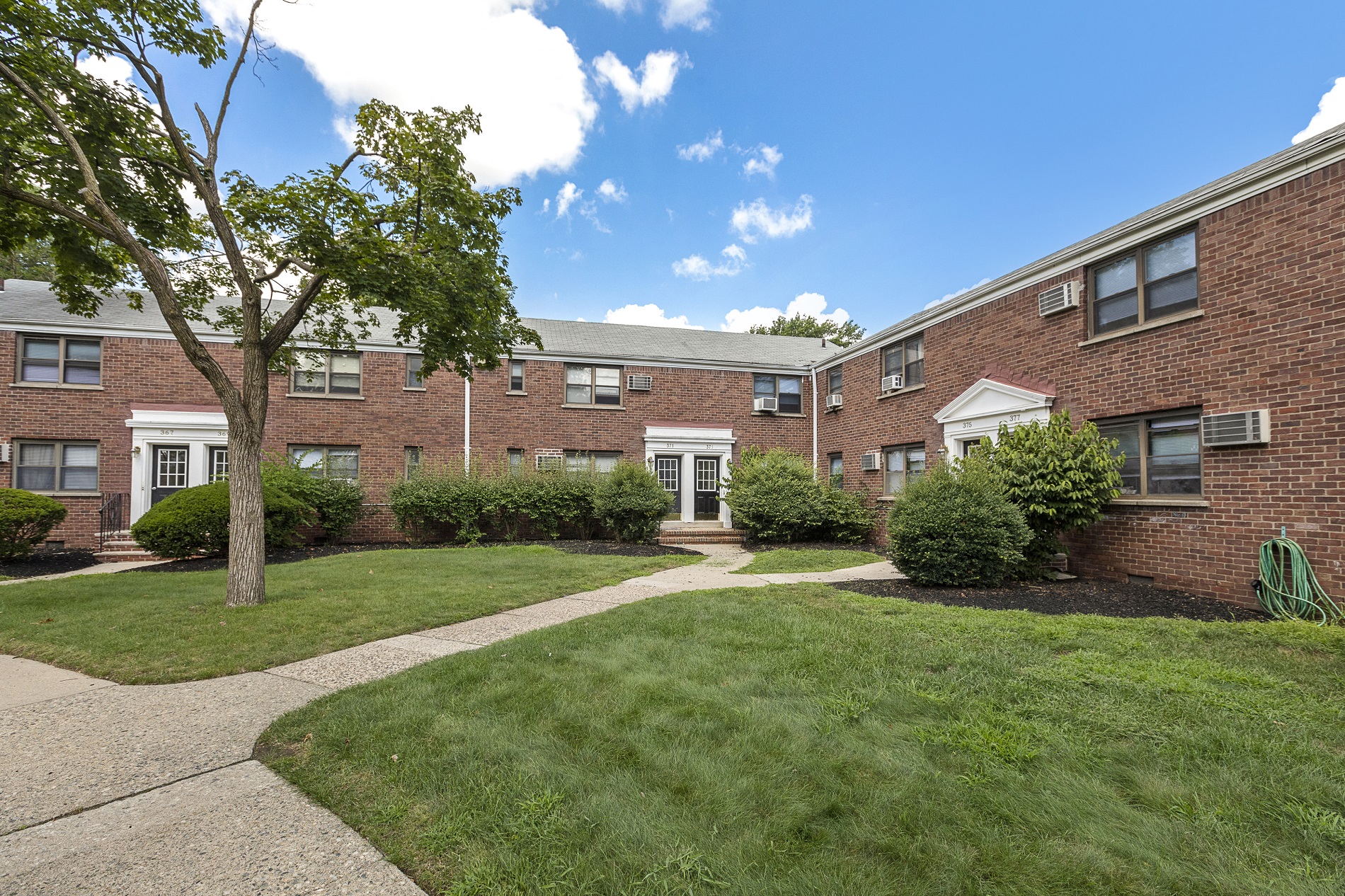 Boulevard Apartments, 398 Church Street, Hasbrouck Heights, NJ - RENTCafé