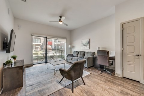 388 Greenhouse Dr, 4 Beds Apartment for Rent