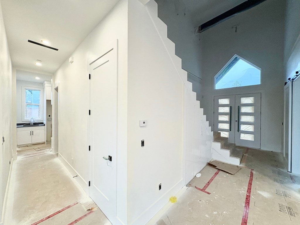 10101 Parkwood Drive 4 Beds House for Rent - Photo Gallery 17