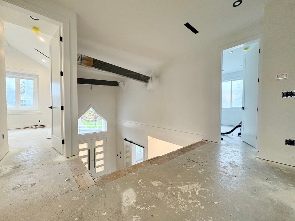 10101 Parkwood Drive 4 Beds House for Rent - Photo Gallery 18