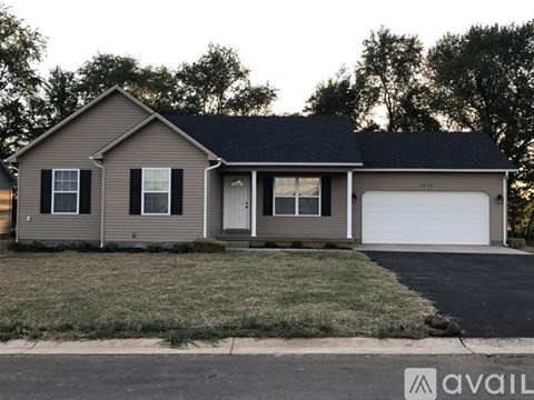 1474 N POINTE WAY 3 Beds Apartment for Rent