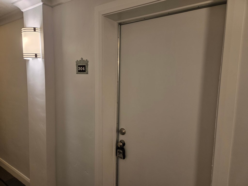 555 E 100 S #304 1 Bed House for Rent - Photo Gallery 12