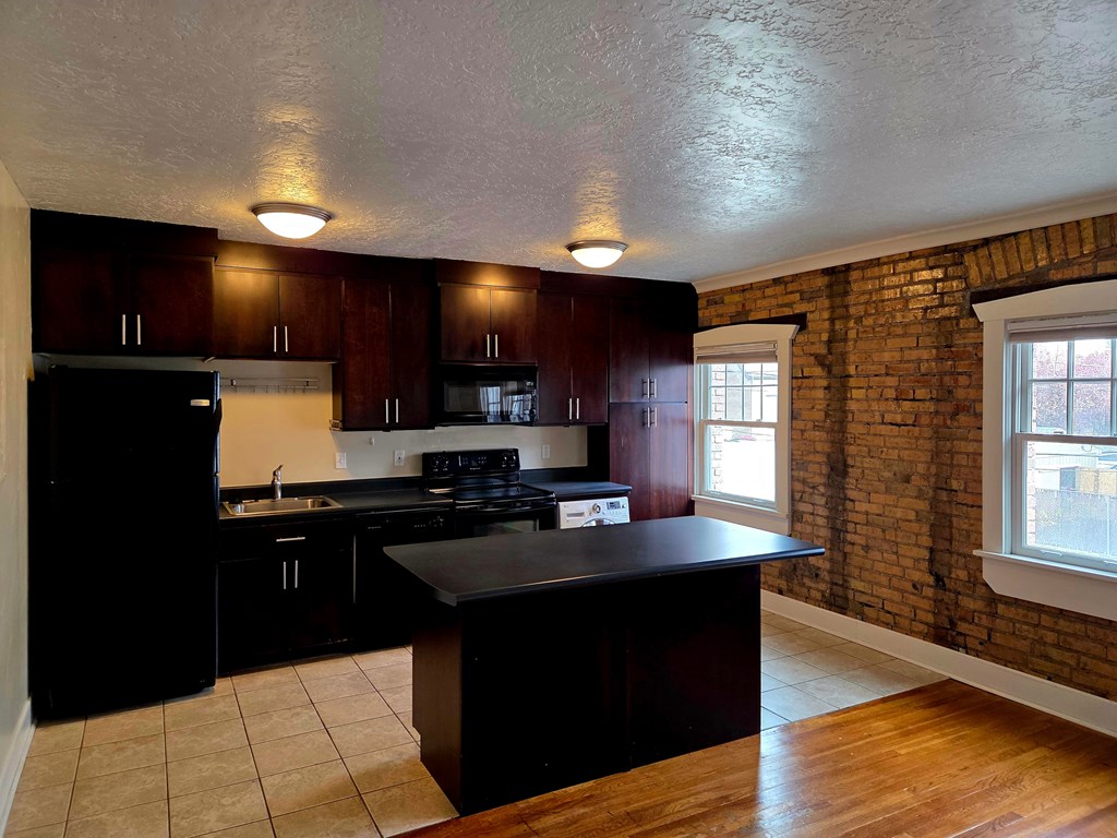 555 E 100 S #304 1 Bed House for Rent - Photo Gallery 23