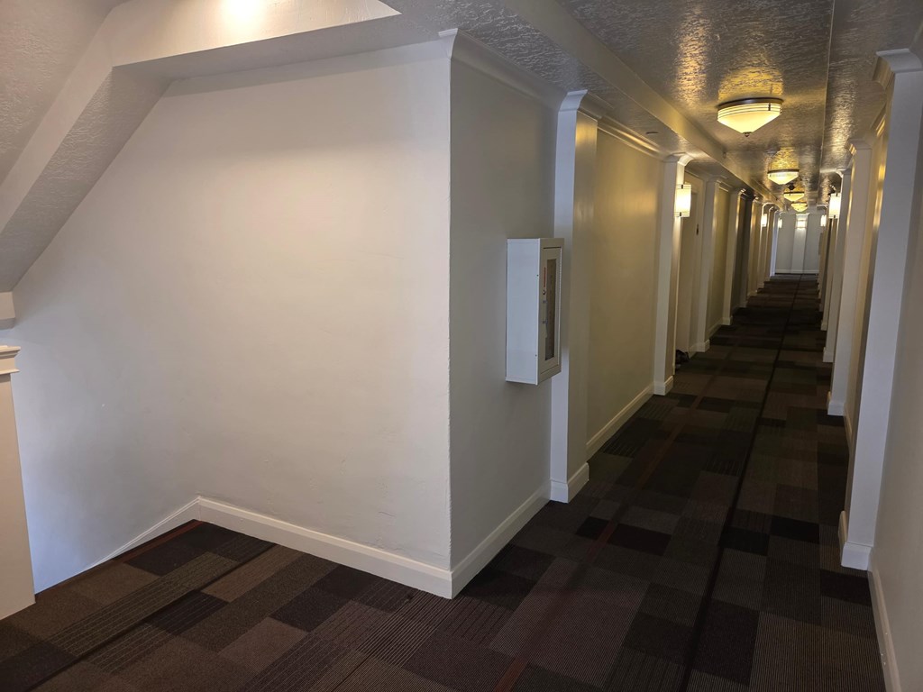 555 E 100 S #304 1 Bed House for Rent - Photo Gallery 10