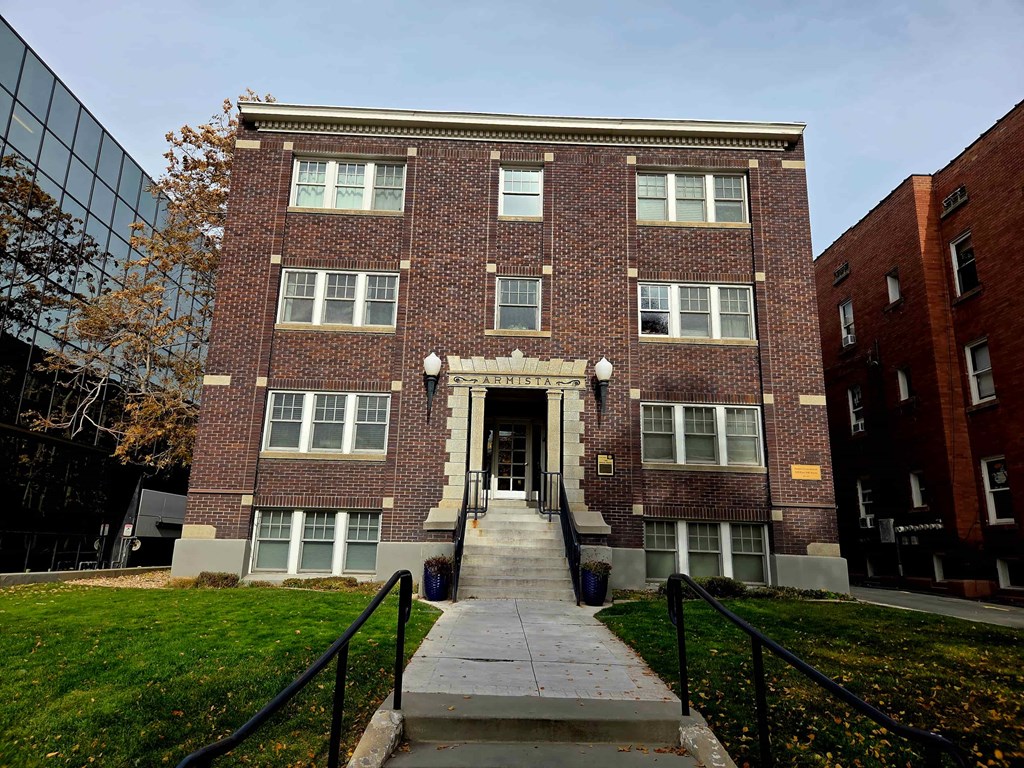 555 E 100 S #304 1 Bed House for Rent - Photo Gallery 16