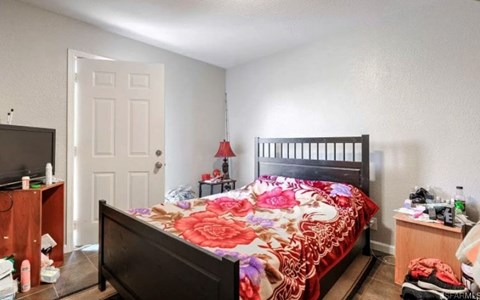 1300 Garvin Avenue Unit B 3 Beds House for Rent - Photo Gallery 2
