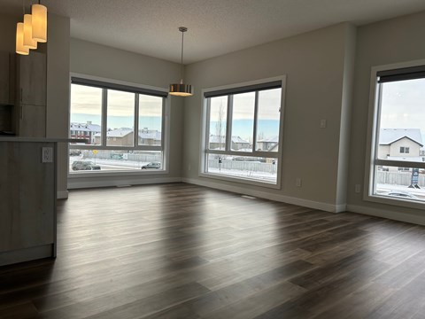 14 - 979 Crystallina Nera Way NW 3 Beds Apartment for Rent
