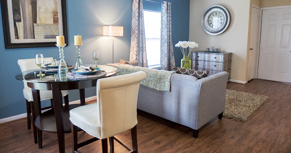 Stoneleigh on Kenswick Apartments, 19800 Kenswick Dr., Humble, TX