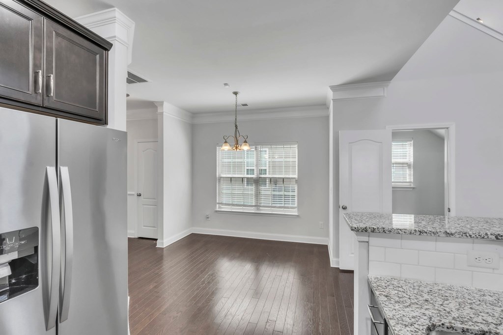 200 Ellis Mill Street 3 Beds House for Rent - Photo Gallery 24