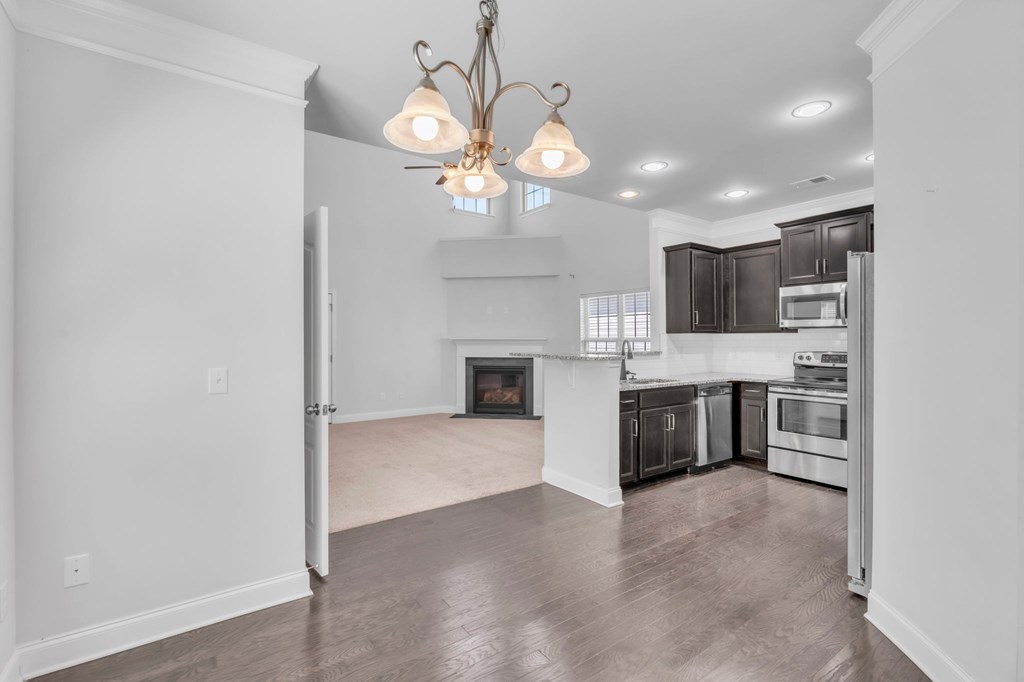 200 Ellis Mill Street 3 Beds House for Rent - Photo Gallery 10