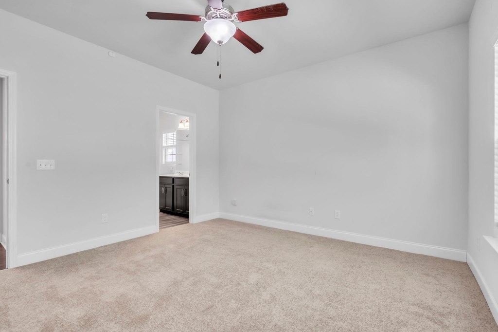 200 Ellis Mill Street 3 Beds House for Rent - Photo Gallery 5