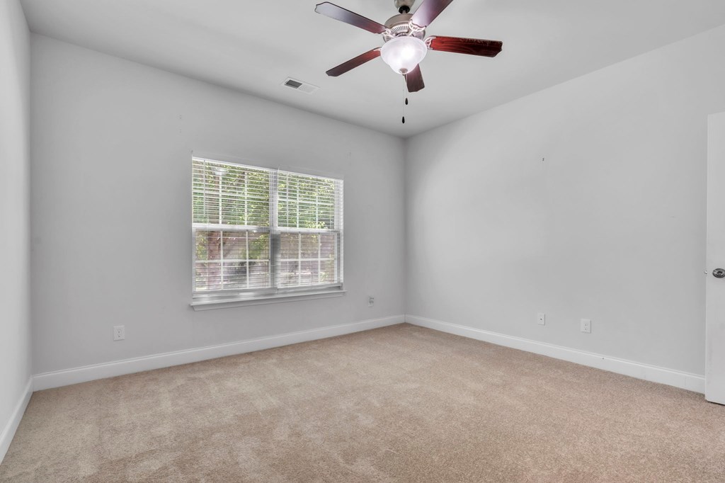 200 Ellis Mill Street 3 Beds House for Rent - Photo Gallery 19