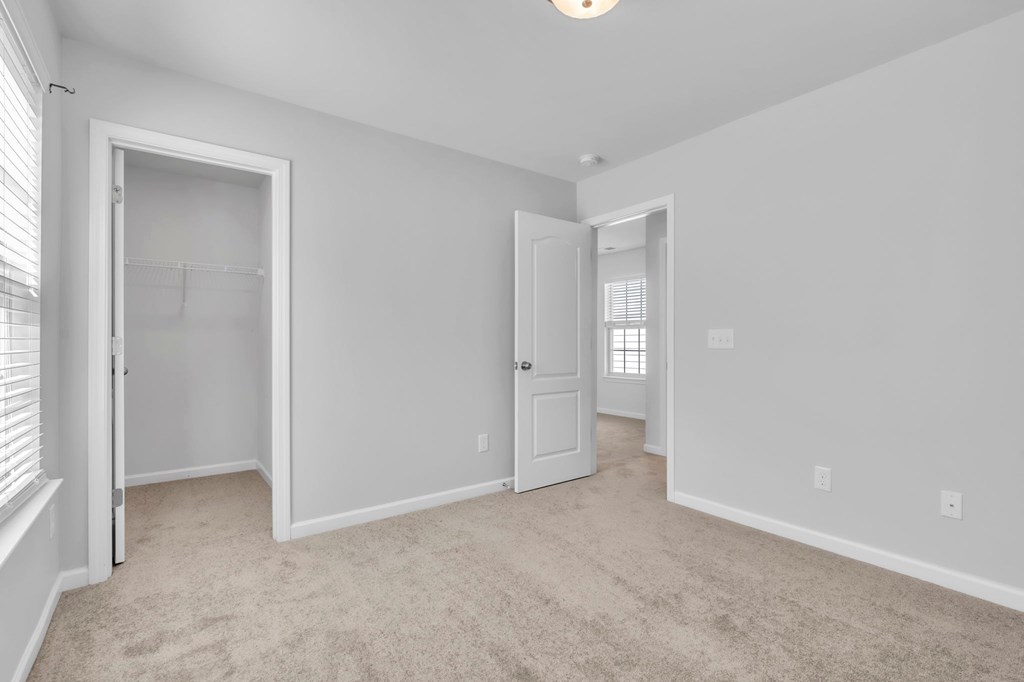 200 Ellis Mill Street 3 Beds House for Rent - Photo Gallery 9