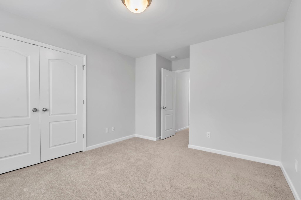 200 Ellis Mill Street 3 Beds House for Rent - Photo Gallery 4