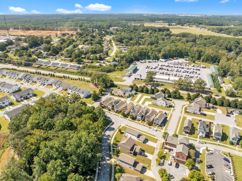 200 Ellis Mill Street 3 Beds House for Rent - Photo Gallery 39