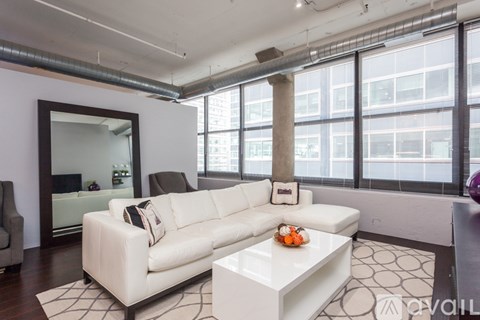 130 S Canal St 1 Bed Apartment for Rent