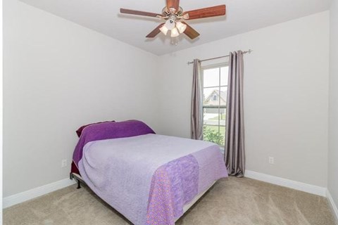 405 Claystone Rd. 3 Beds Apartment for Rent