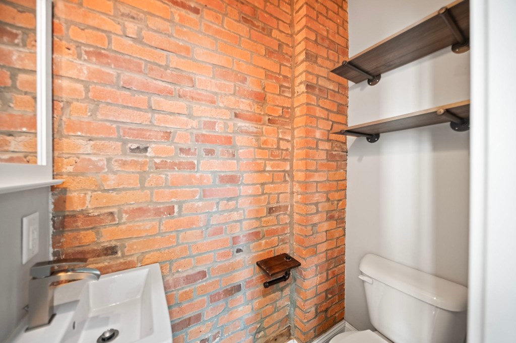 74 1/2 N Ohio Avenue 3 Beds House for Rent - Photo Gallery 44