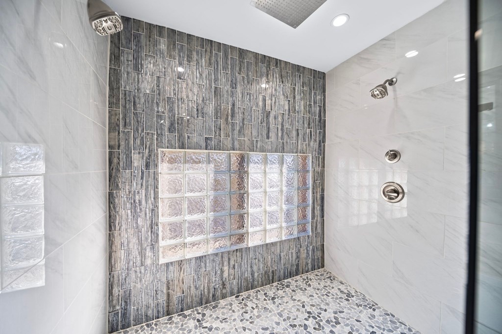 74 1/2 N Ohio Avenue 3 Beds House for Rent - Photo Gallery 50