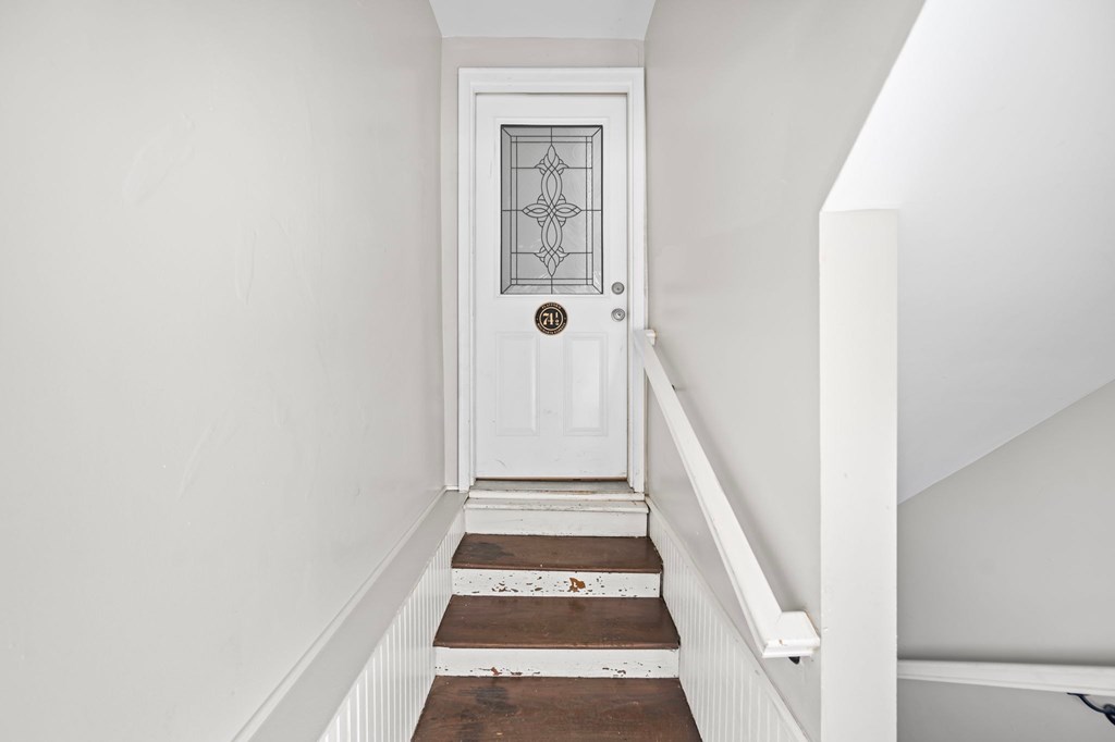 74 1/2 N Ohio Avenue 3 Beds House for Rent - Photo Gallery 15