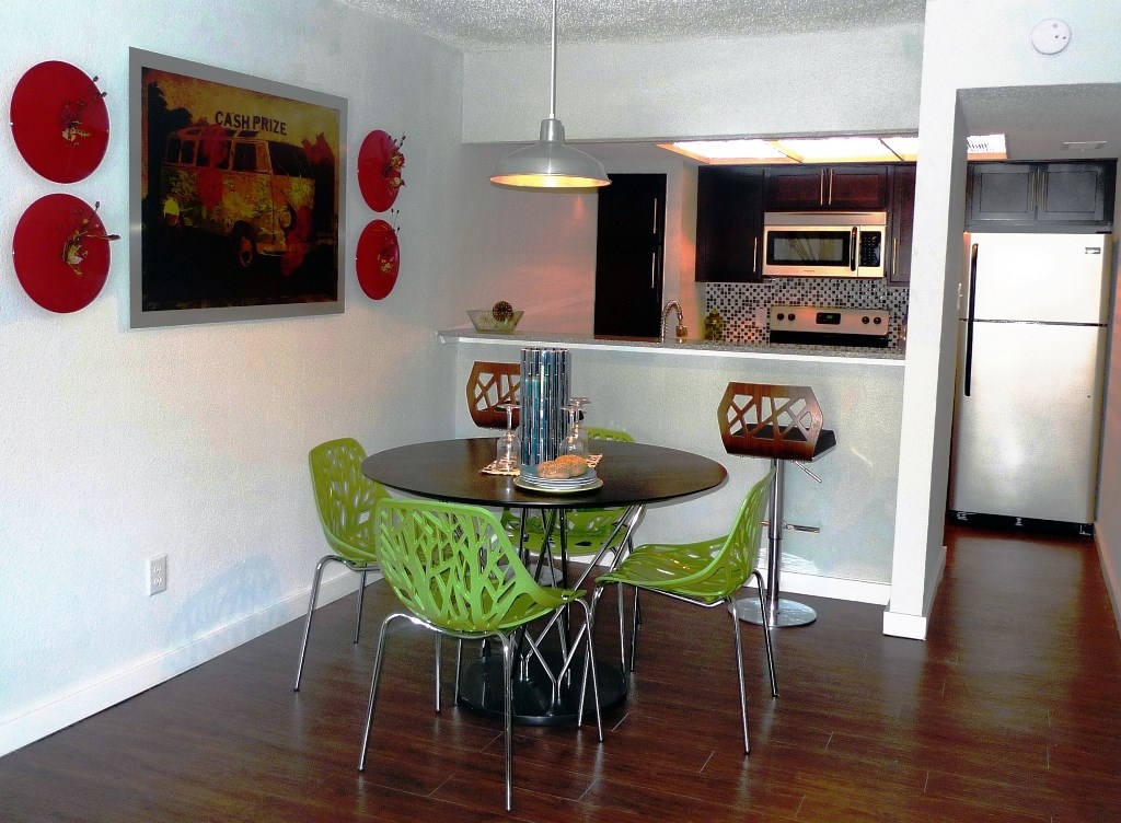 The Grove Apartments, 3707 Manchaca Road, Austin, TX