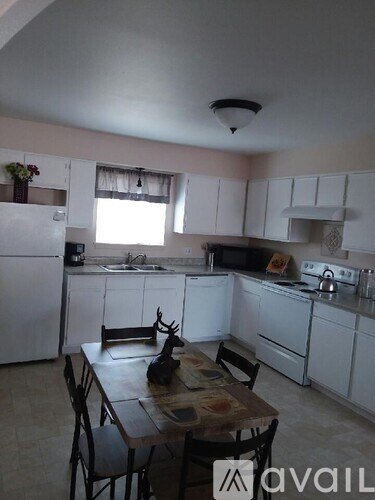 1425 Atchison Avenue 2 Beds Apartment for Rent