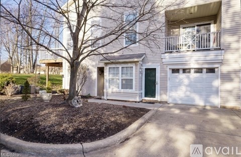 870 Tollis Pkwy 3 Beds Apartment for Rent