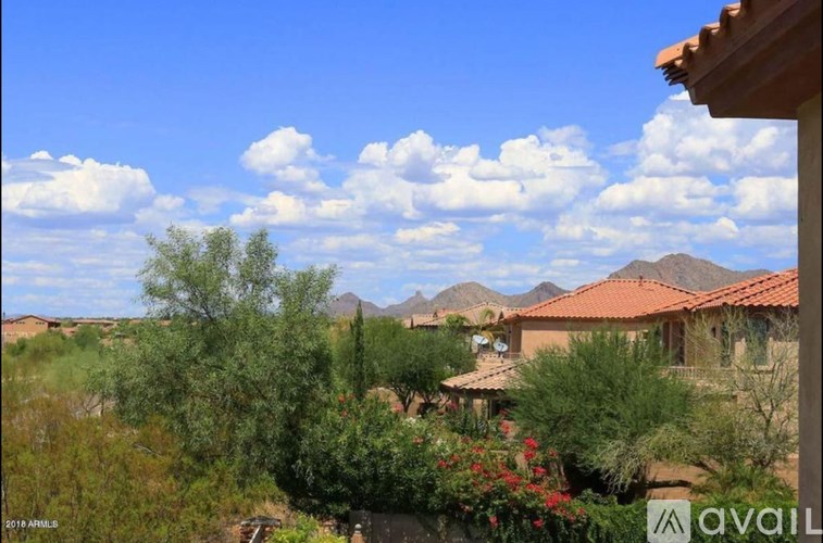 11197 North 89th Street 5 Beds Single Family Home for Rent - Photo Gallery 1