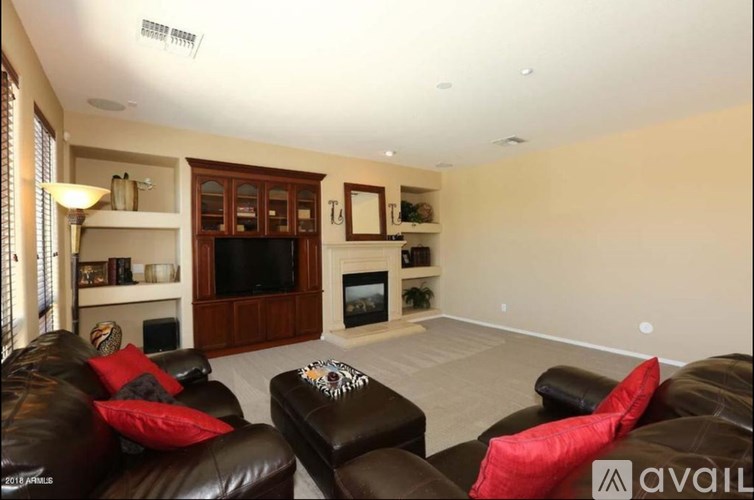 11197 North 89th Street 5 Beds Single Family Home for Rent - Photo Gallery 11