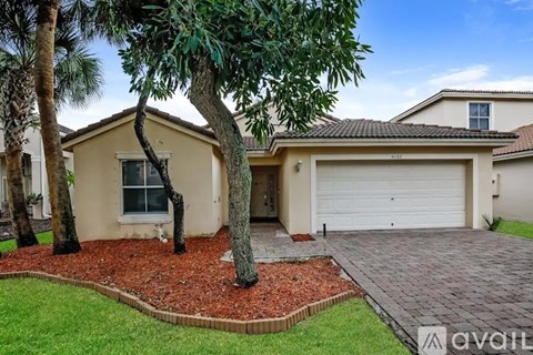 313 East Bougainvillea Avenue 3 Beds Apartment for Rent