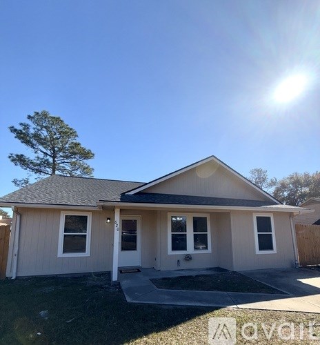 620 Scott St 3 Beds Apartment for Rent